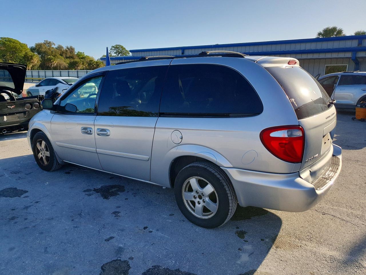 2007 DODGE GRAND CARAVAN SXT photo 2