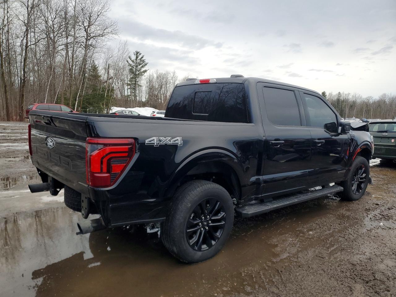 2024 FORD F150 LARIAT photo 3
