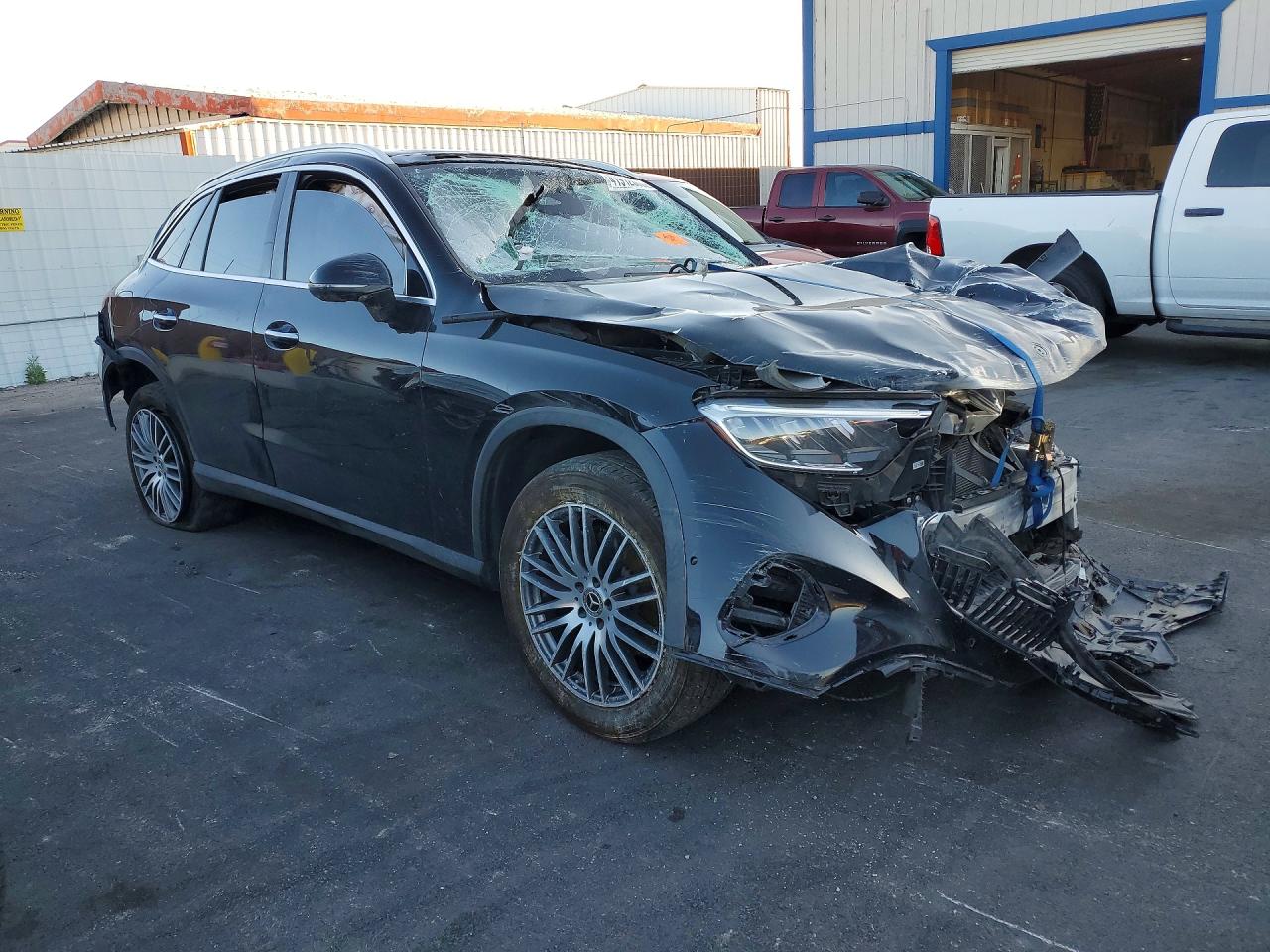 2023 MERCEDES-BENZ GLC 300 photo 10
