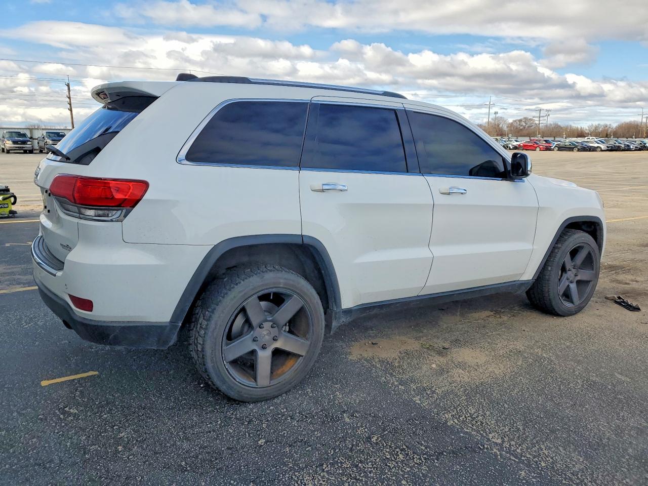 2015 JEEP GRAND CHEROKEE LIMITED photo 3