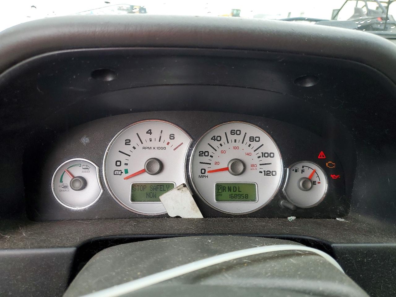 2005 FORD ESCAPE HEV photo 17