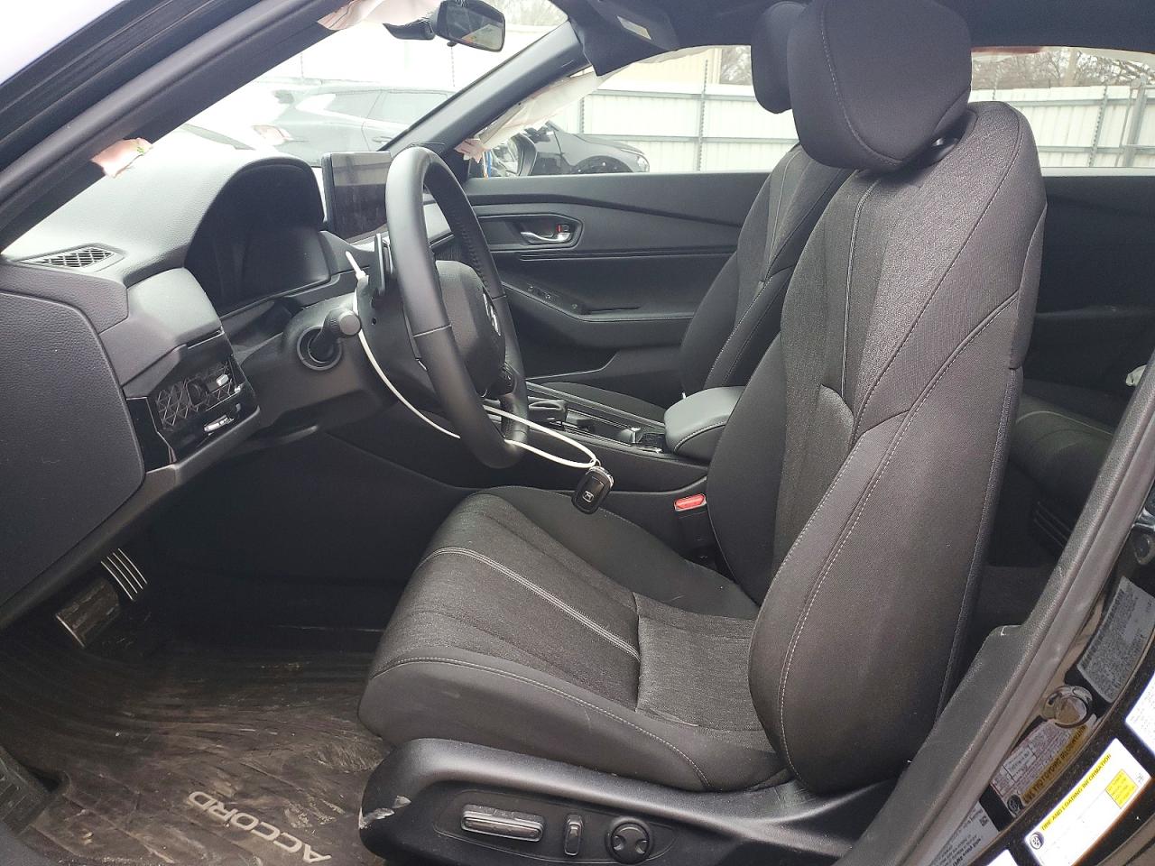 2025 HONDA ACCORD HYBRID SPORT photo 19