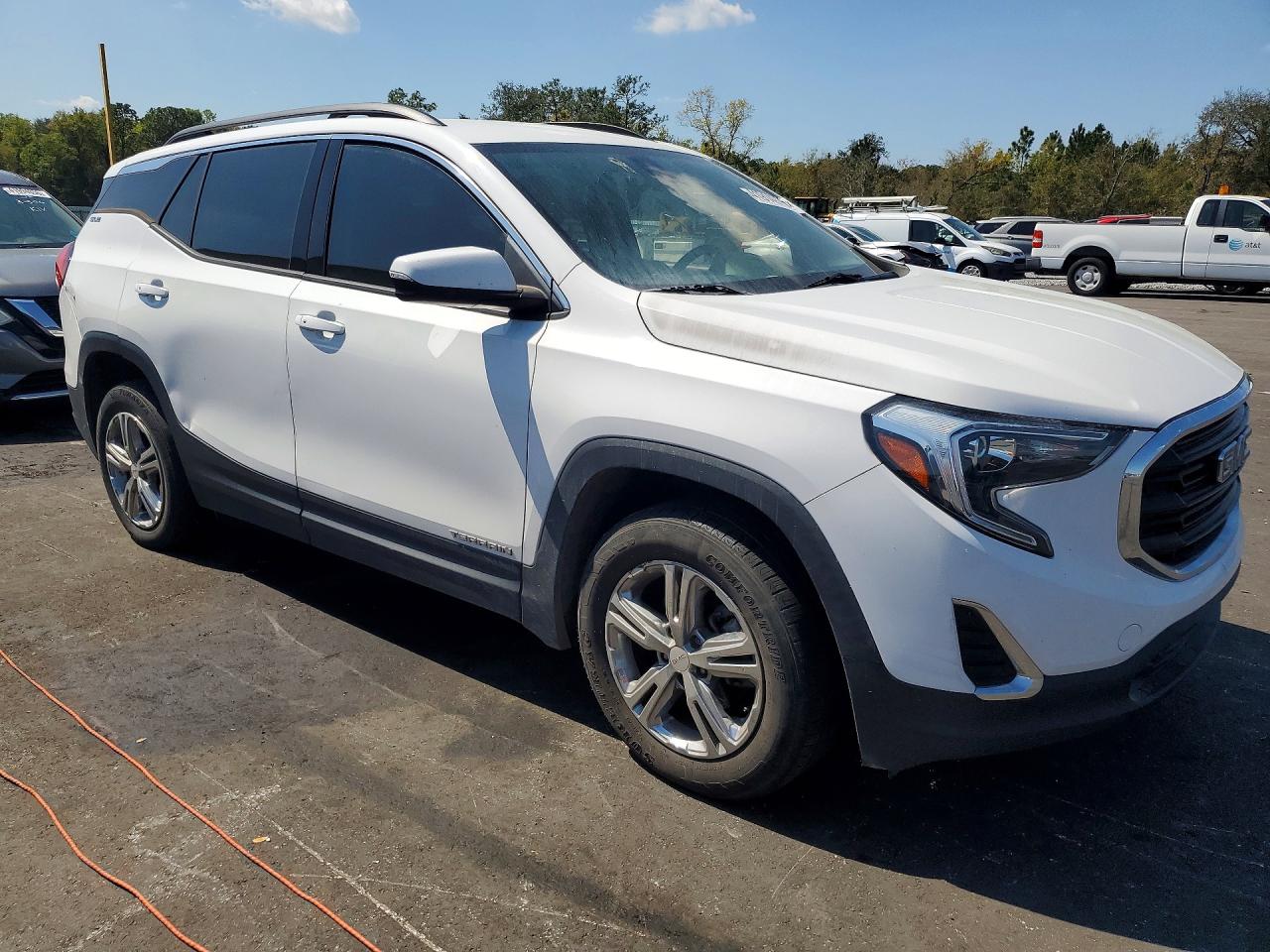 2020 GMC TERRAIN SLE photo 7