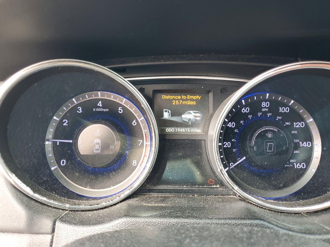 2014 HYUNDAI SONATA SE photo 25