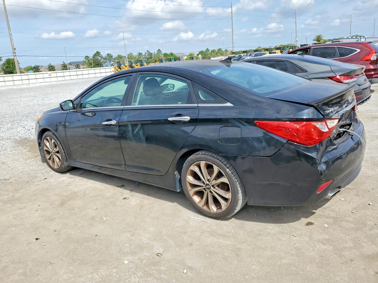 2014 HYUNDAI SONATA SE photo 4