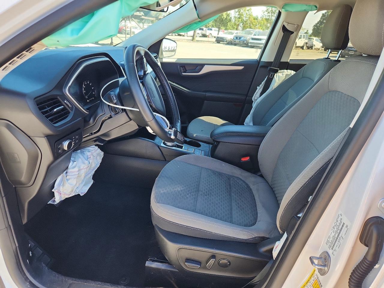2022 FORD ESCAPE SE photo 7