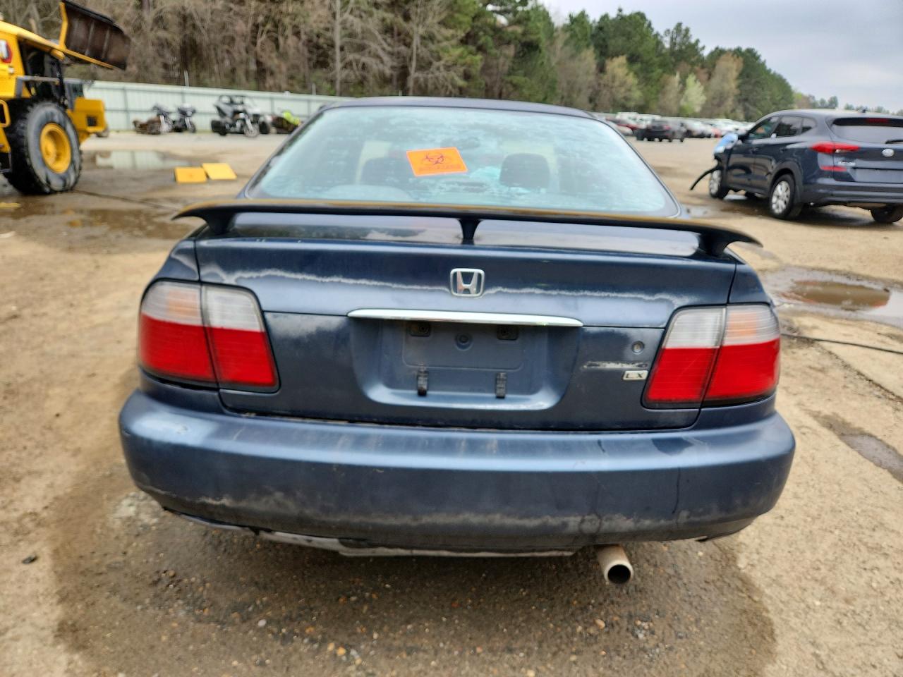 1997 HONDA ACCORD LX photo 11