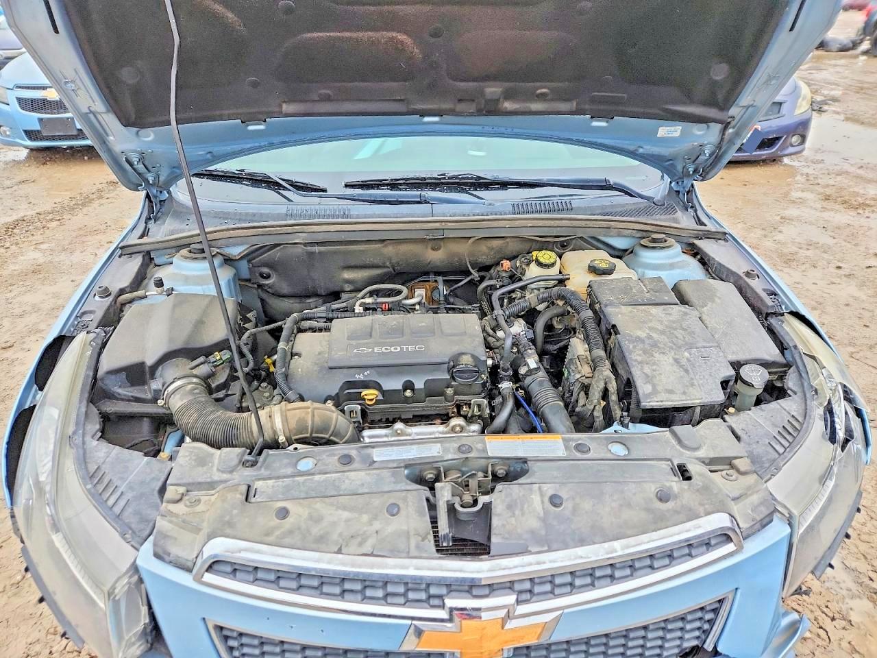 2011 CHEVROLET CRUZE LT photo 11