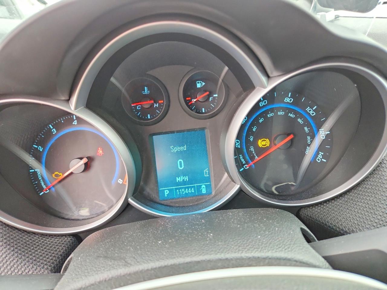 2011 CHEVROLET CRUZE LT photo 9