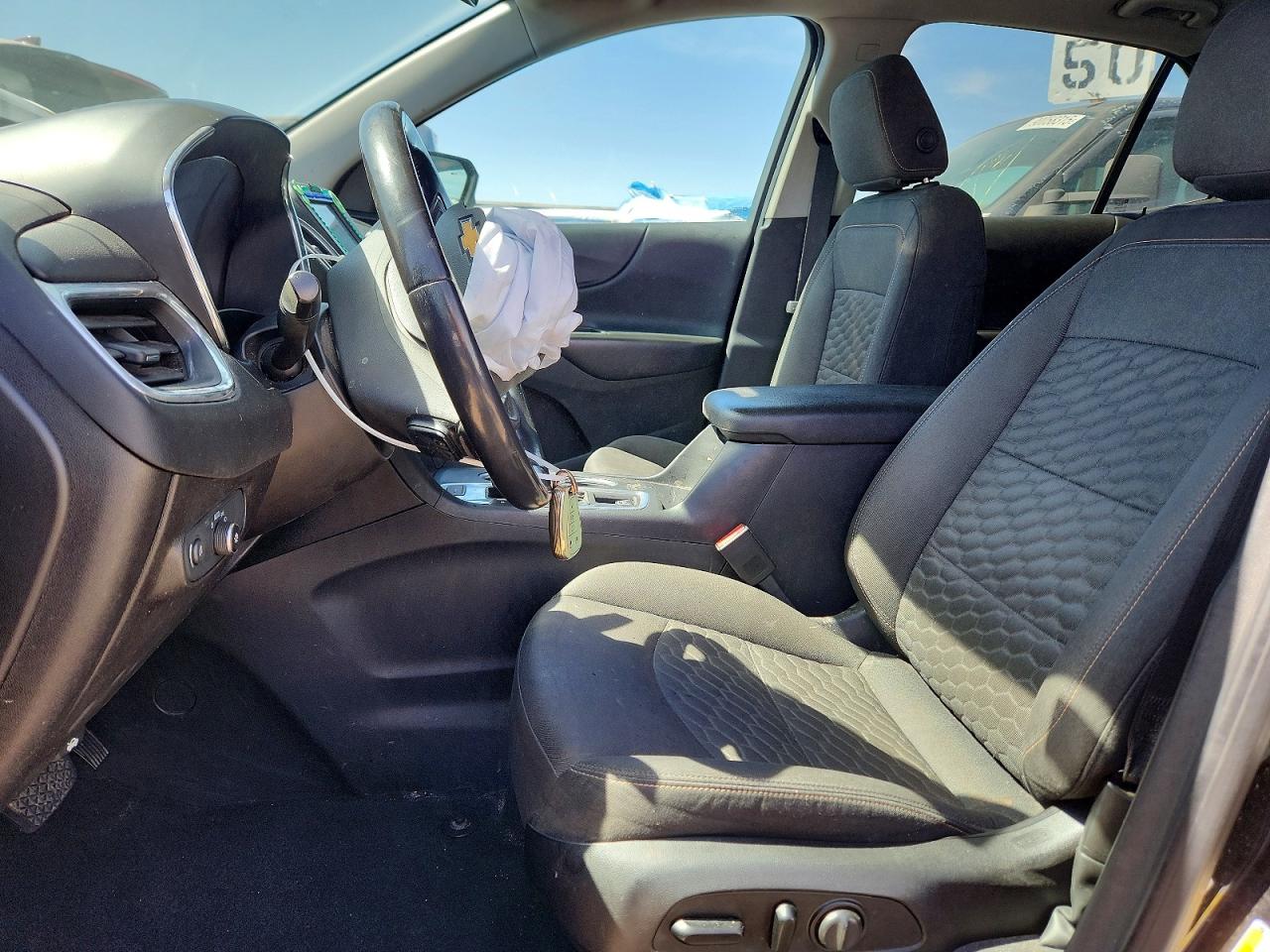 2019 CHEVROLET EQUINOX LT photo 19