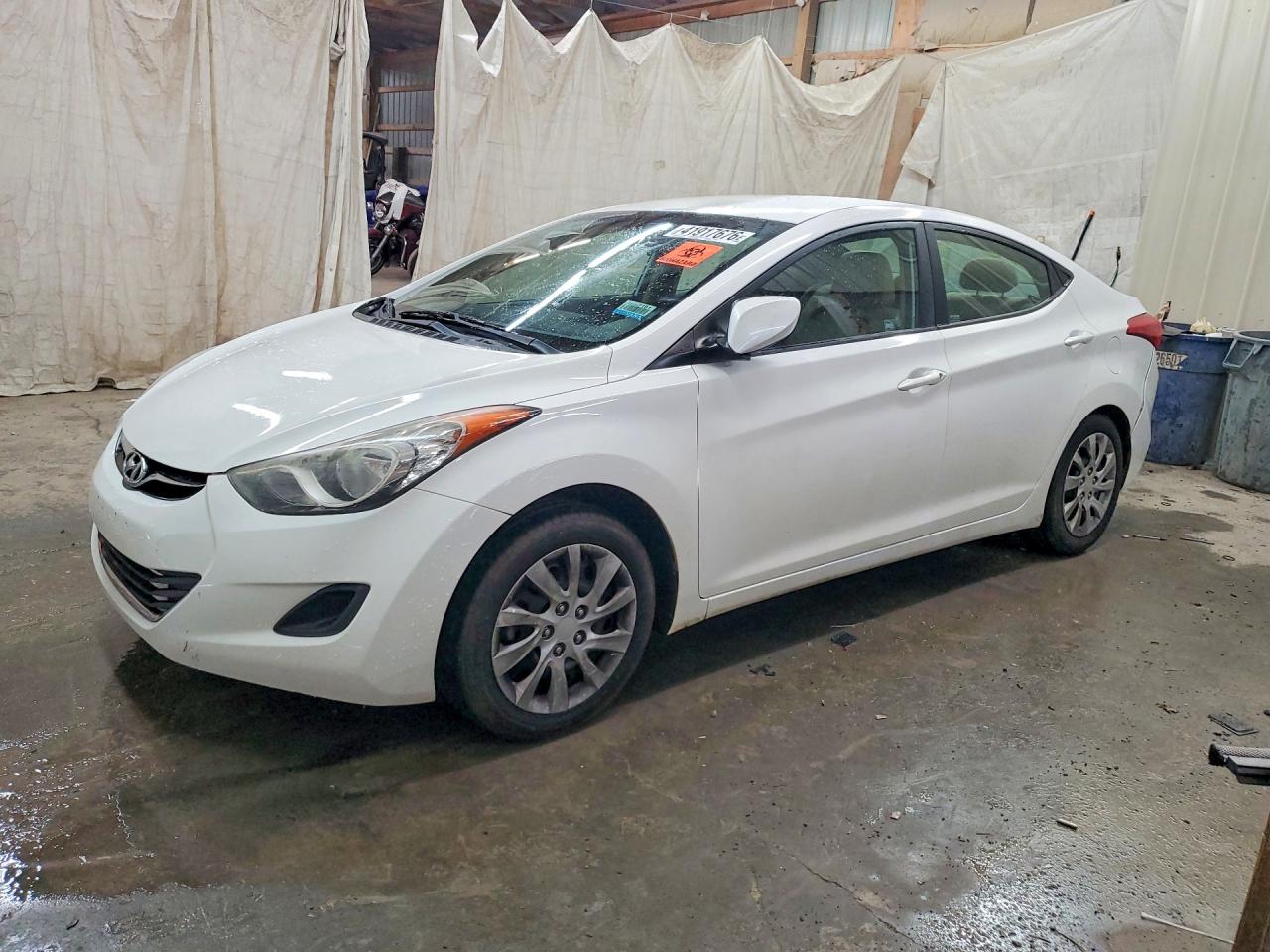 2013 HYUNDAI ELANTRA