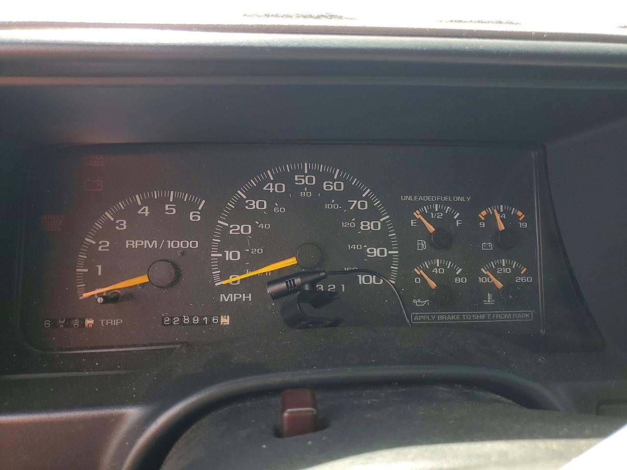 1999 CHEVROLET TAHOE C1500 photo 9
