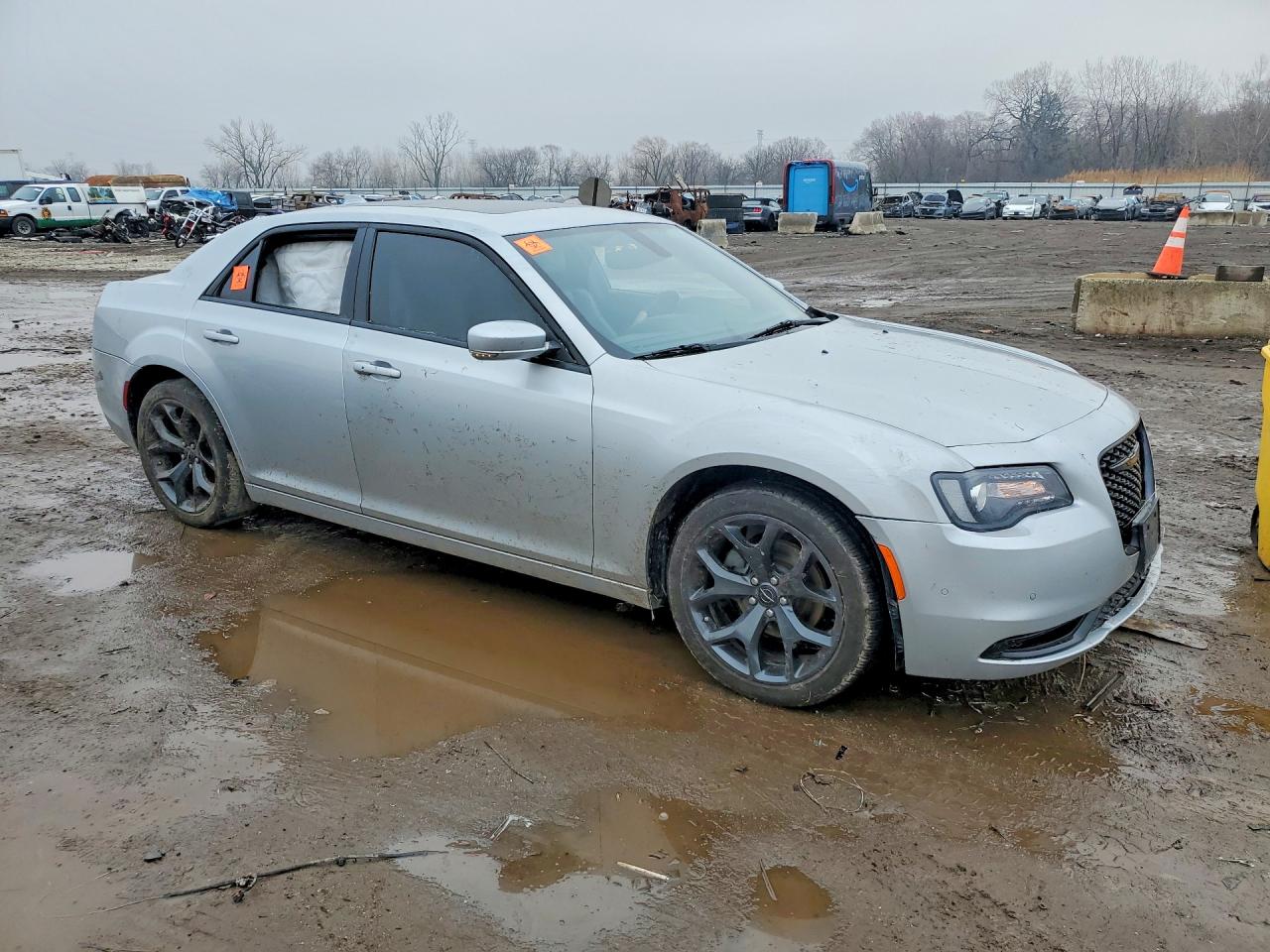 2023 CHRYSLER 300 S photo 7