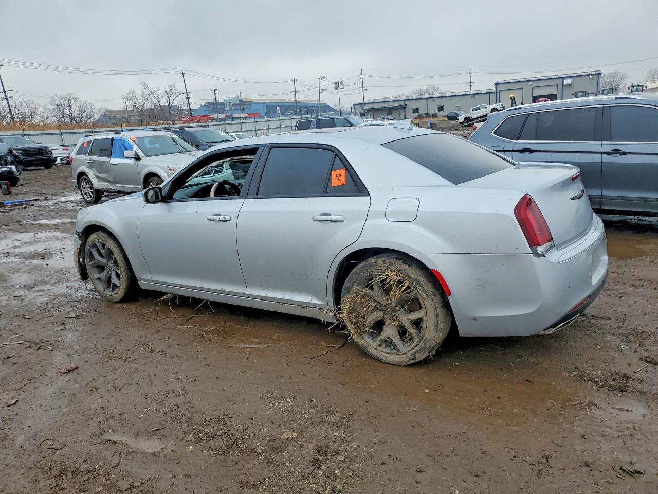 2023 CHRYSLER 300 S photo 3