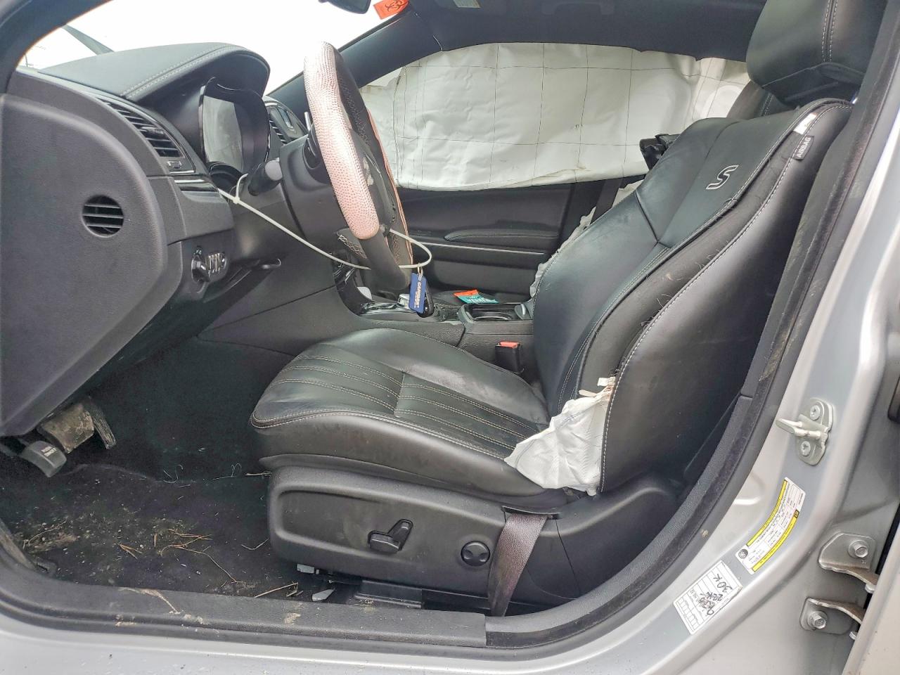 2023 CHRYSLER 300 S photo 13