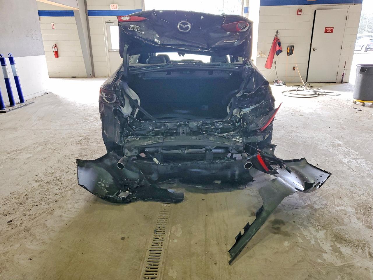 2019 MAZDA 3 PREMIUM photo 6