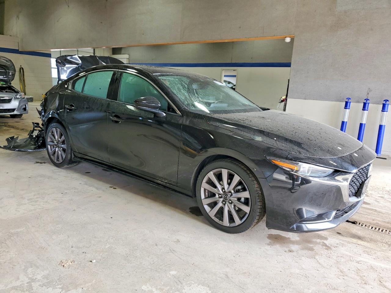 2019 MAZDA 3 PREMIUM photo 4