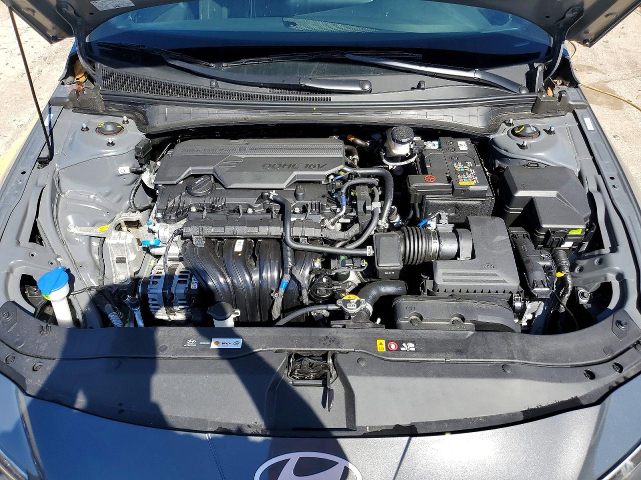 2025 HYUNDAI ELANTRA SEL SPORT photo 11