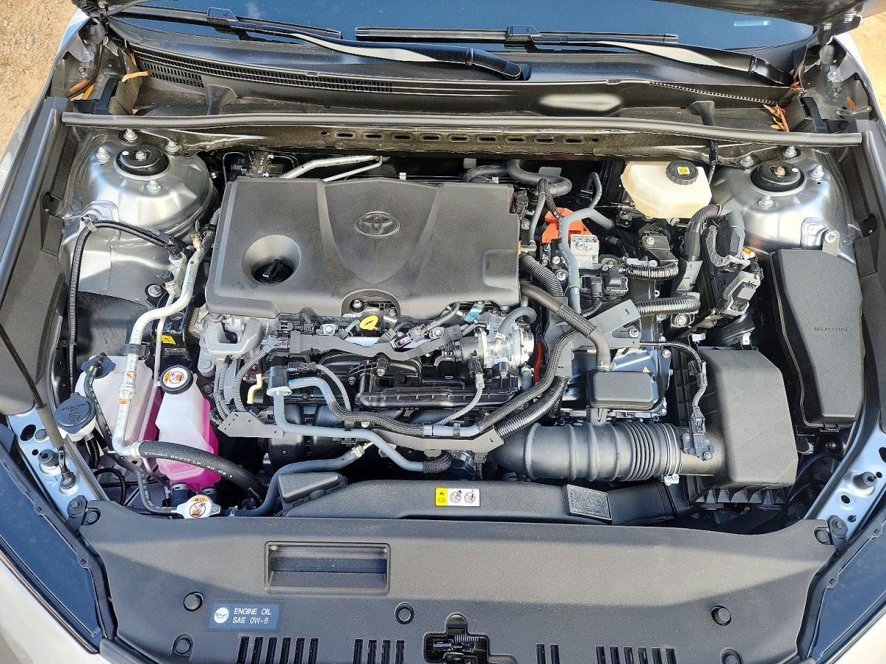 2025 TOYOTA CAMRY XLE photo 21