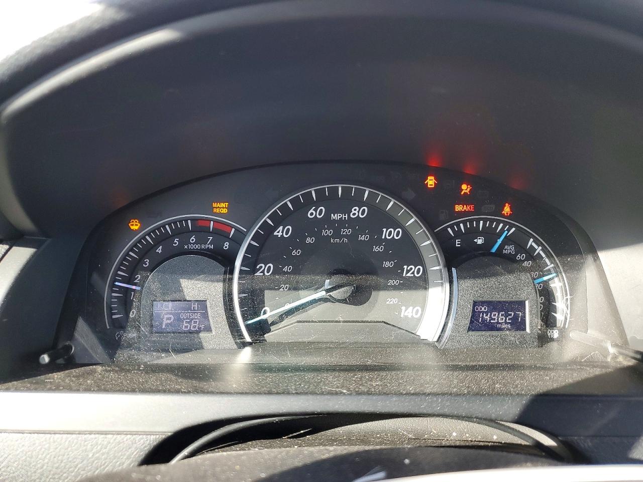 2015 TOYOTA CAMRY LE photo 9