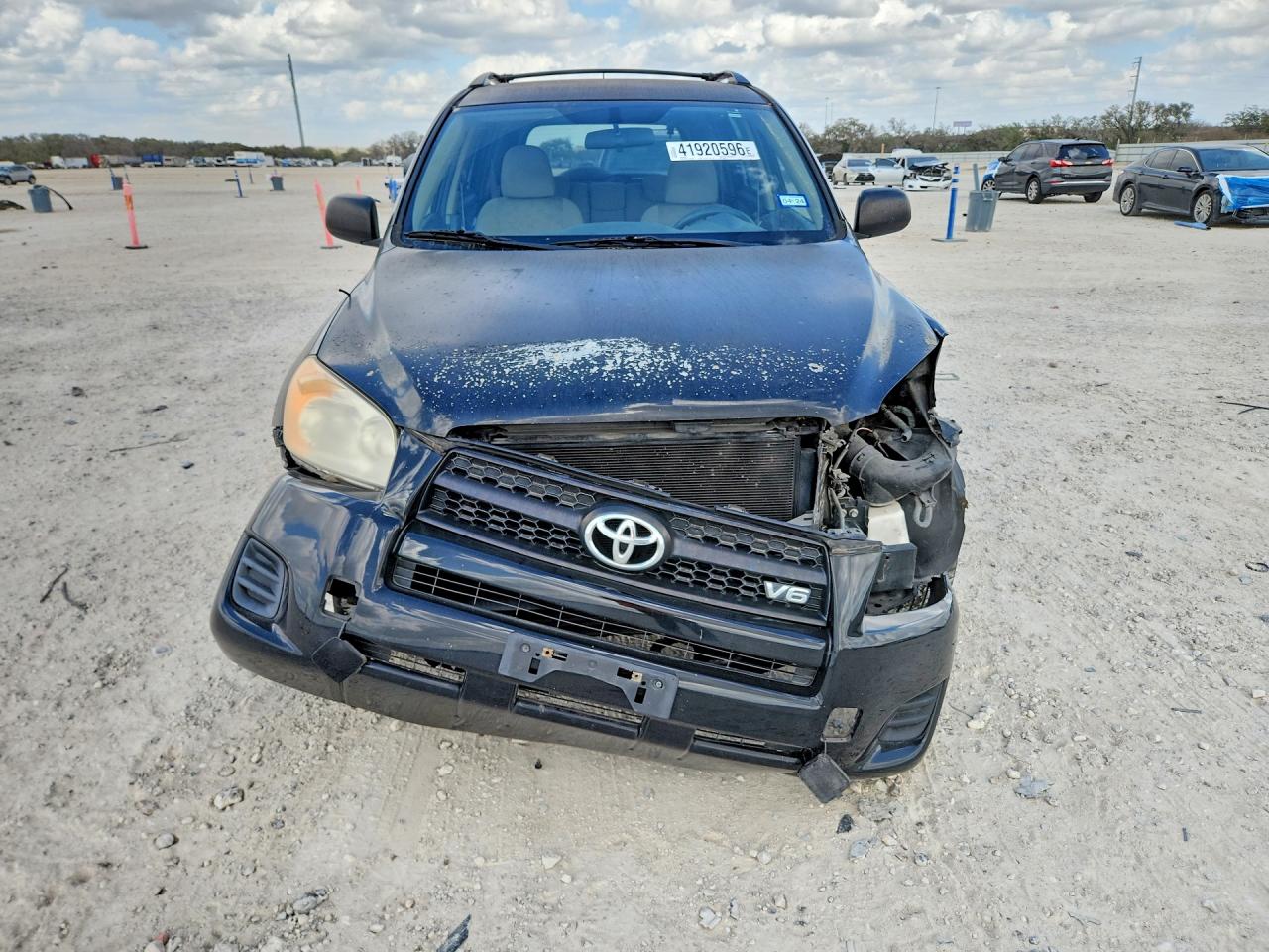 2010 TOYOTA RAV4 BASE photo 9