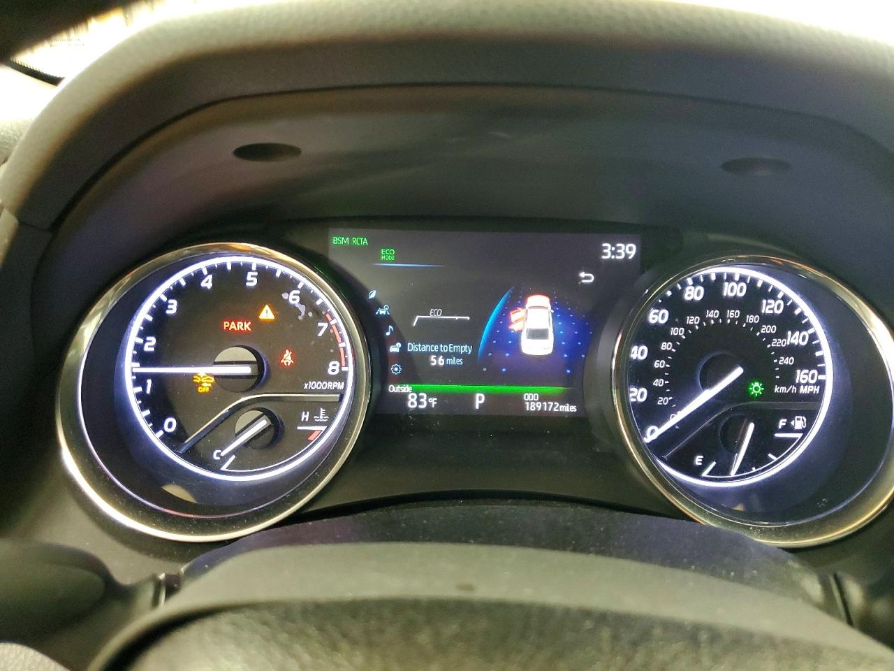 2019 TOYOTA CAMRY XLE photo 9