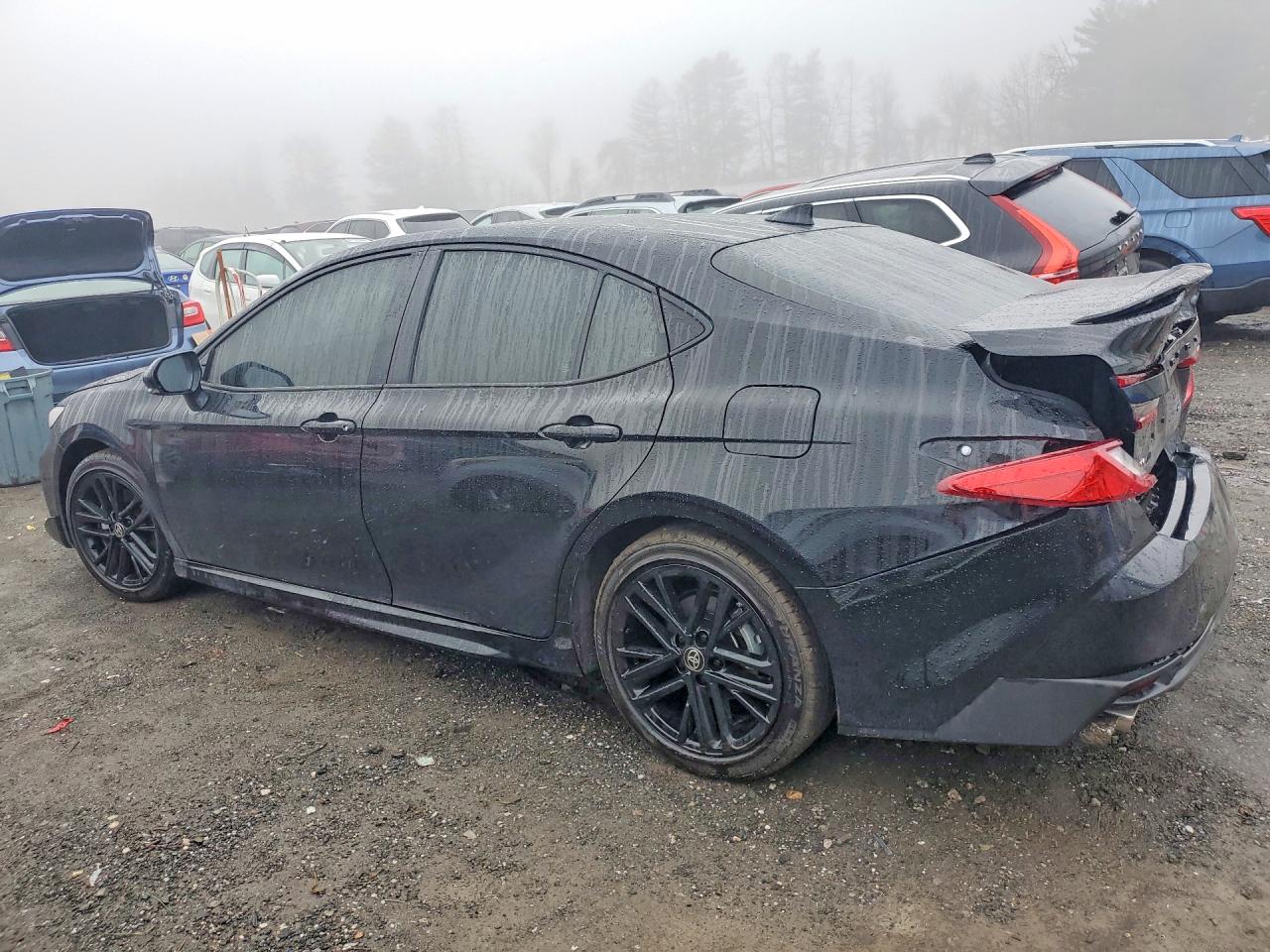 2025 TOYOTA CAMRY SE photo 2