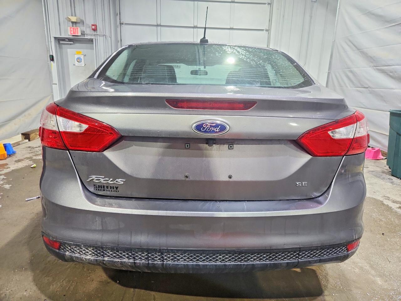2014 FORD FOCUS SE photo 16