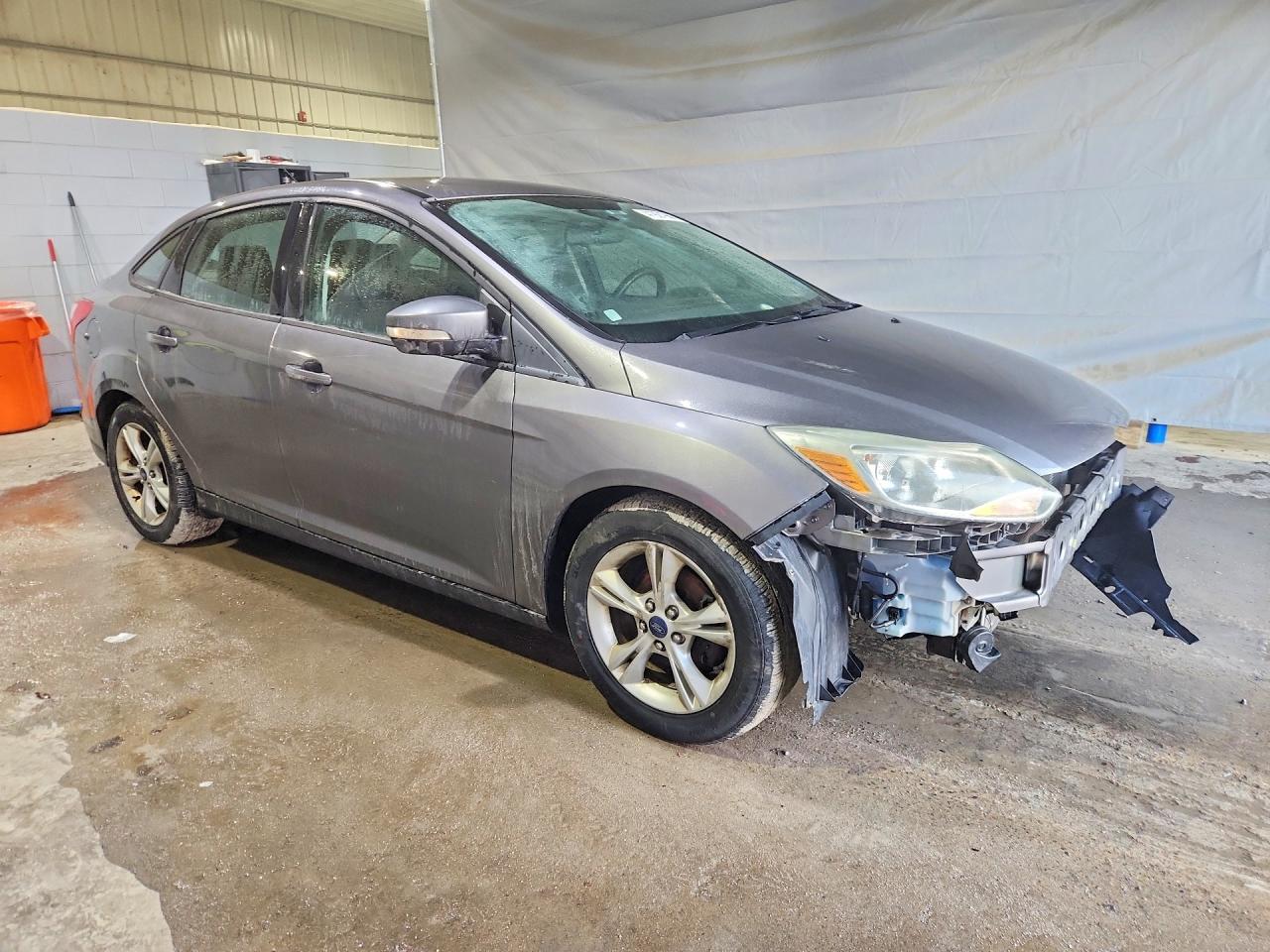 2014 FORD FOCUS SE photo 10