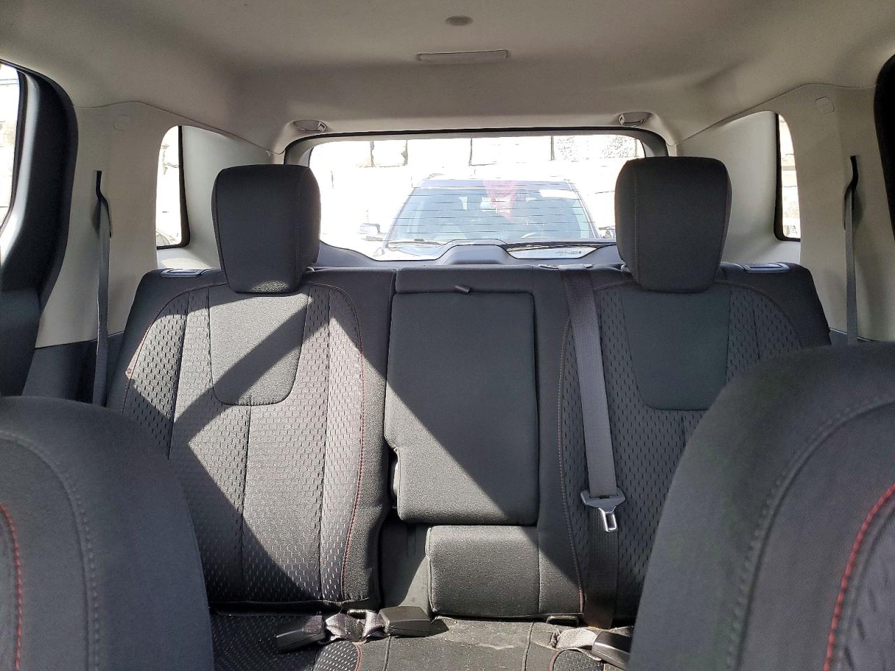 2013 GMC TERRAIN SLE photo 10