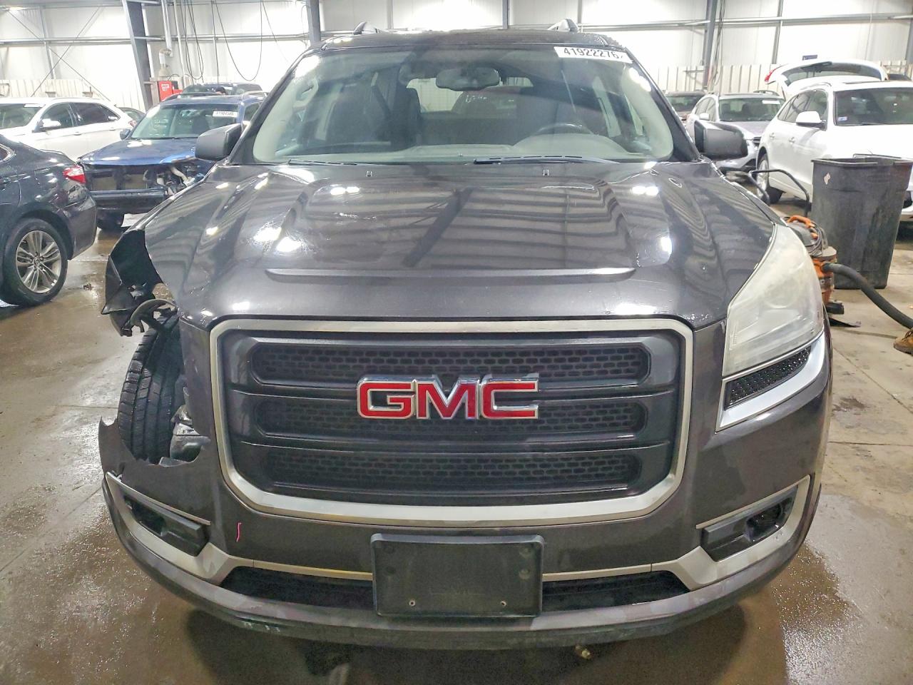 2015 GMC ACADIA SLE photo 5