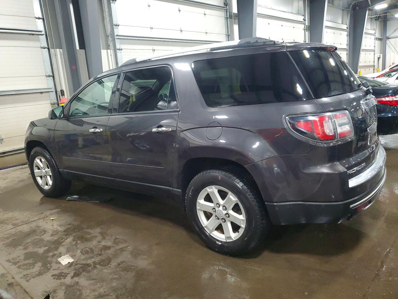 2015 GMC ACADIA SLE photo 2