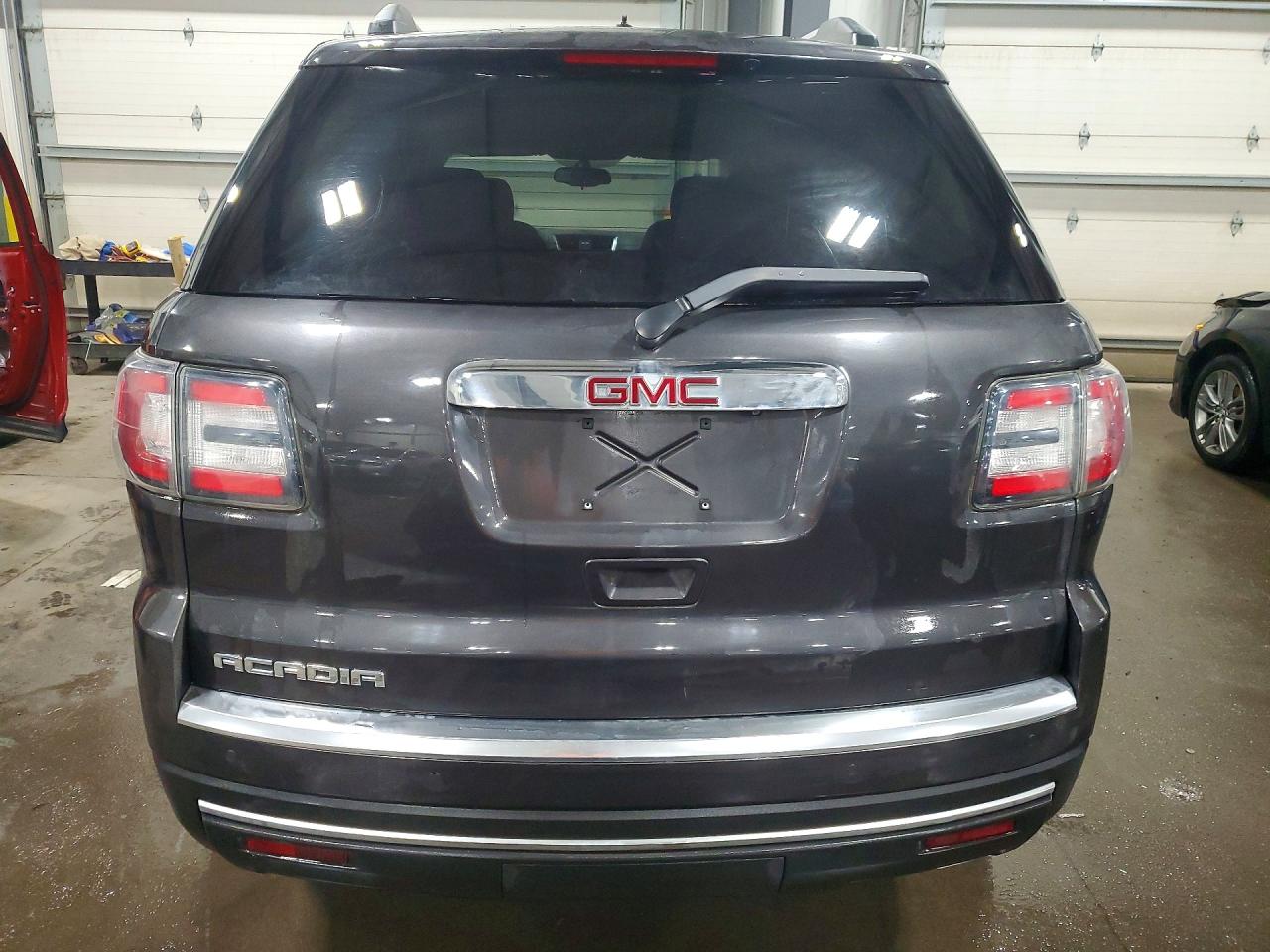 2015 GMC ACADIA SLE photo 6