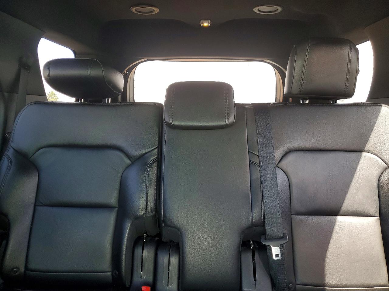 2017 FORD EXPLORER XLT photo 19