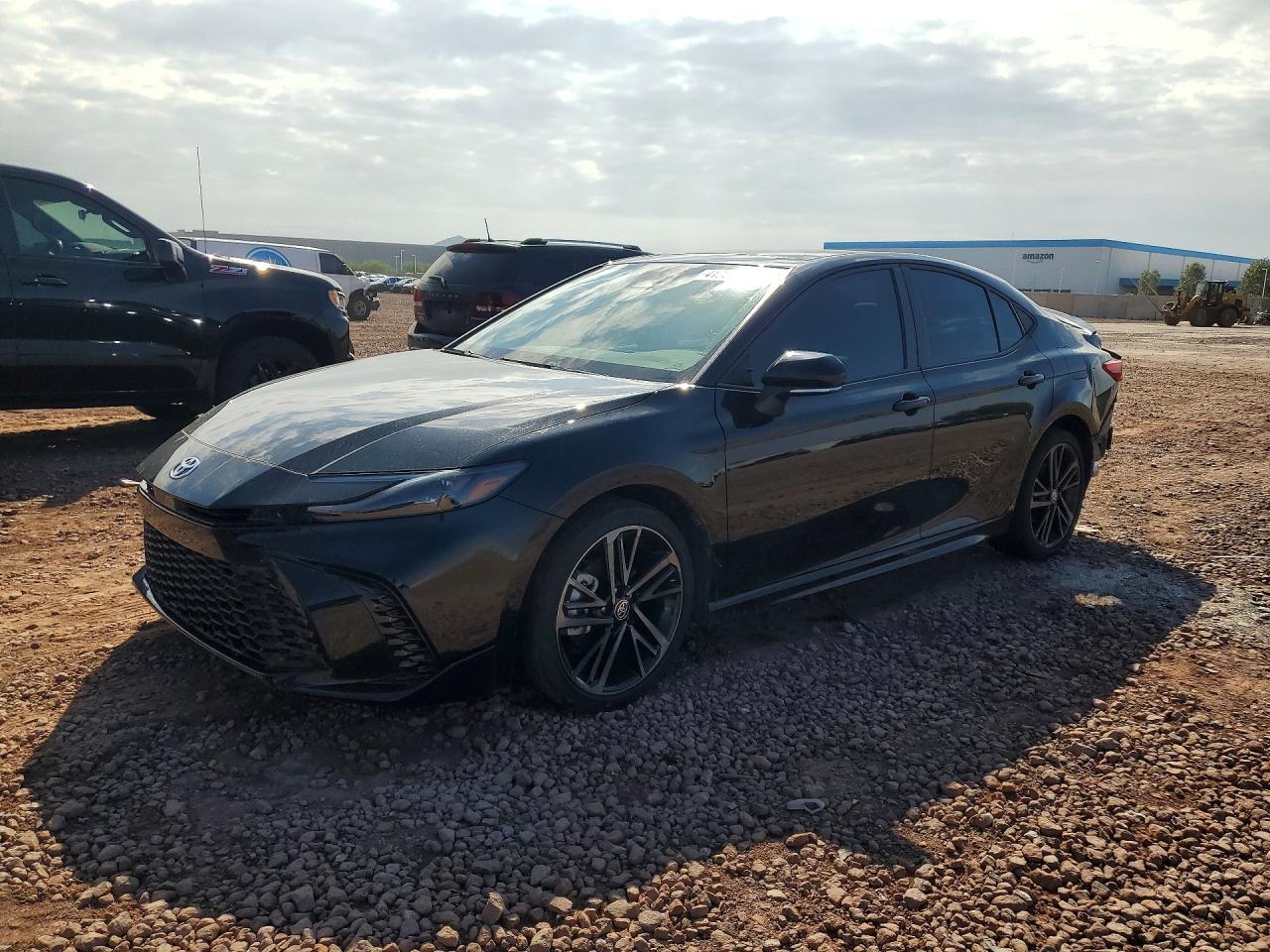 2025 TOYOTA CAMRY