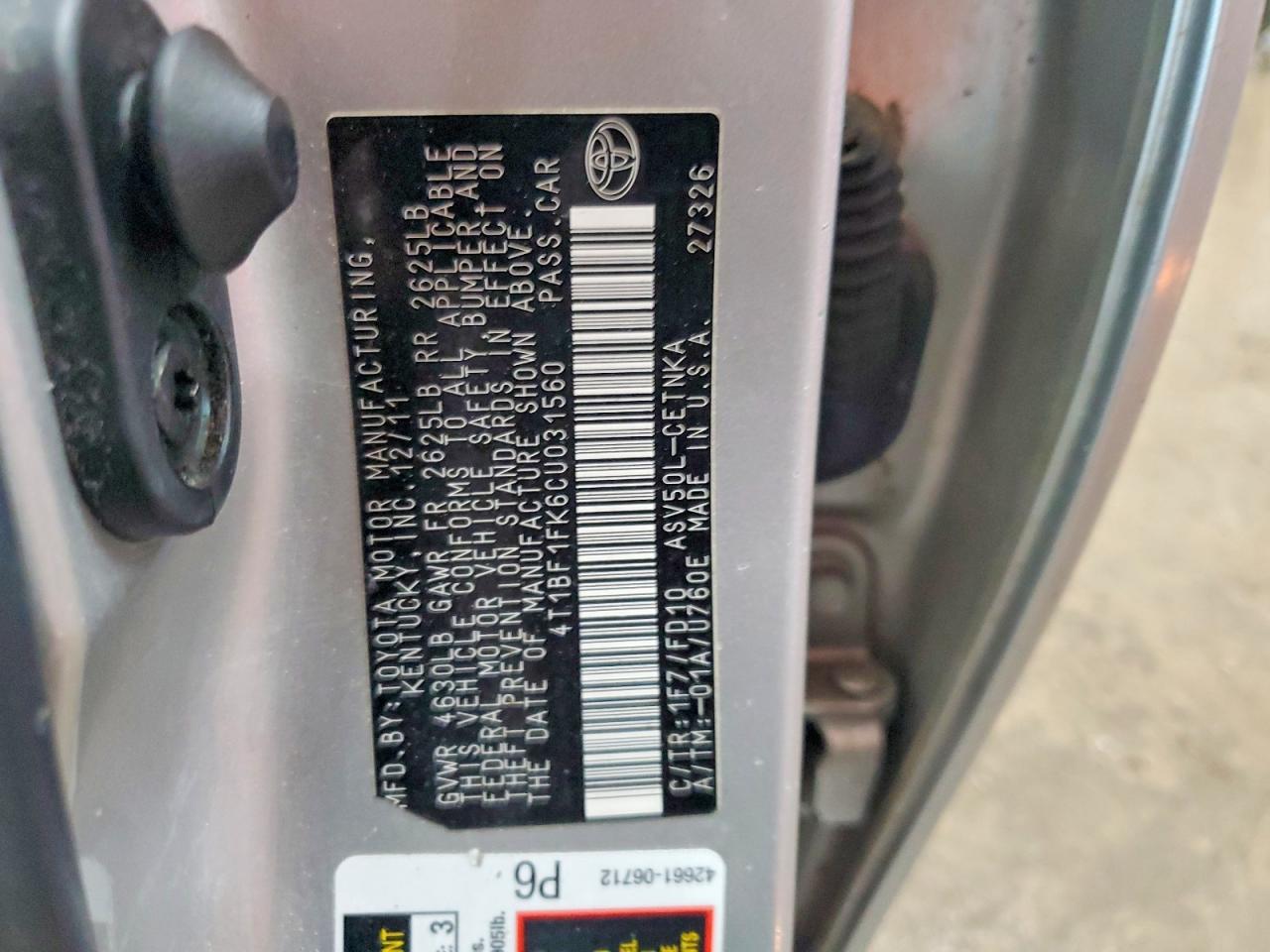 2012 TOYOTA CAMRY LE photo 37