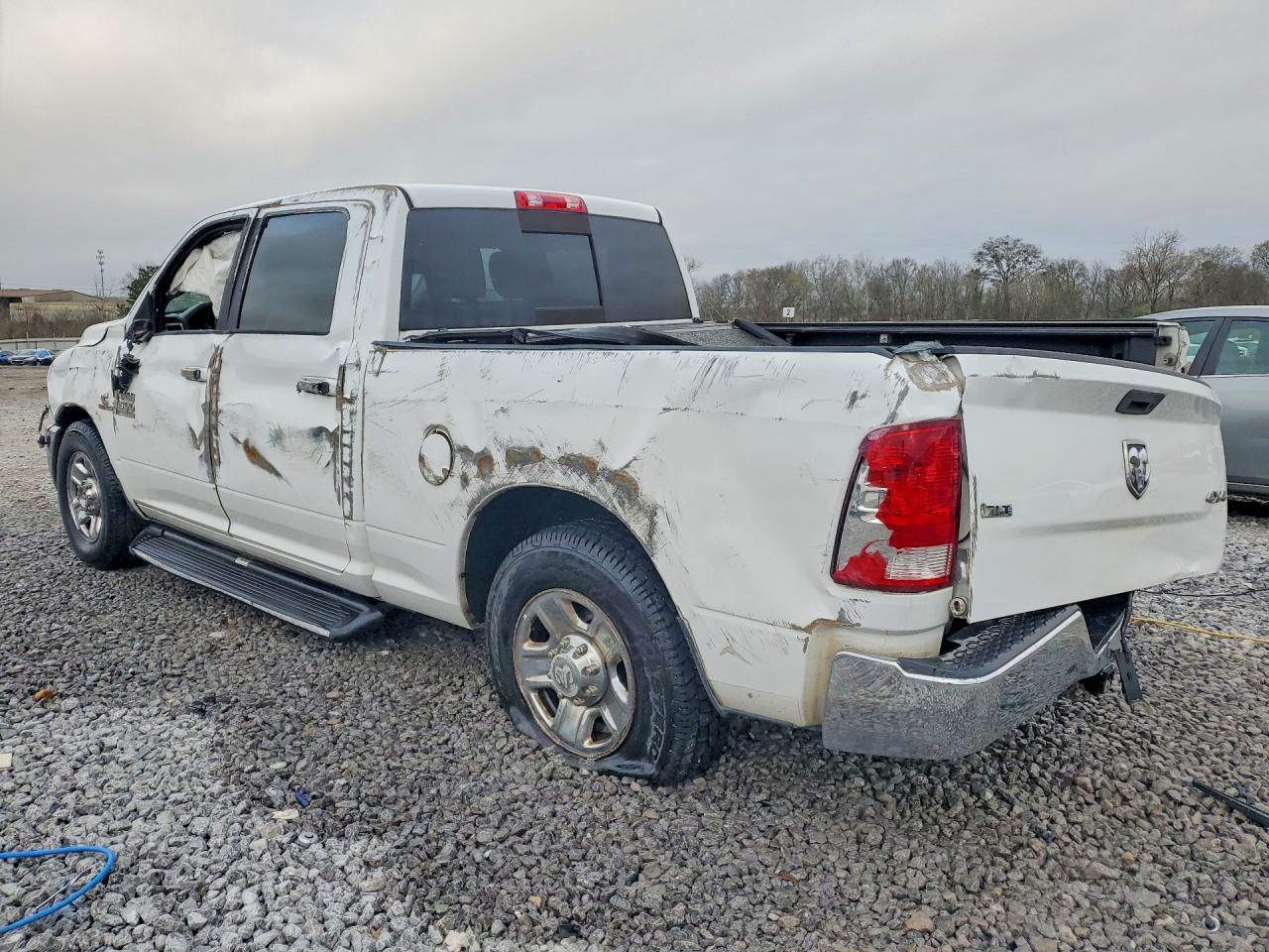 2017 RAM 2500 SLT photo 2