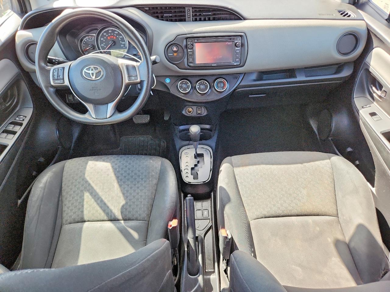 2017 TOYOTA YARIS 5-DOOR L FLEET photo 8