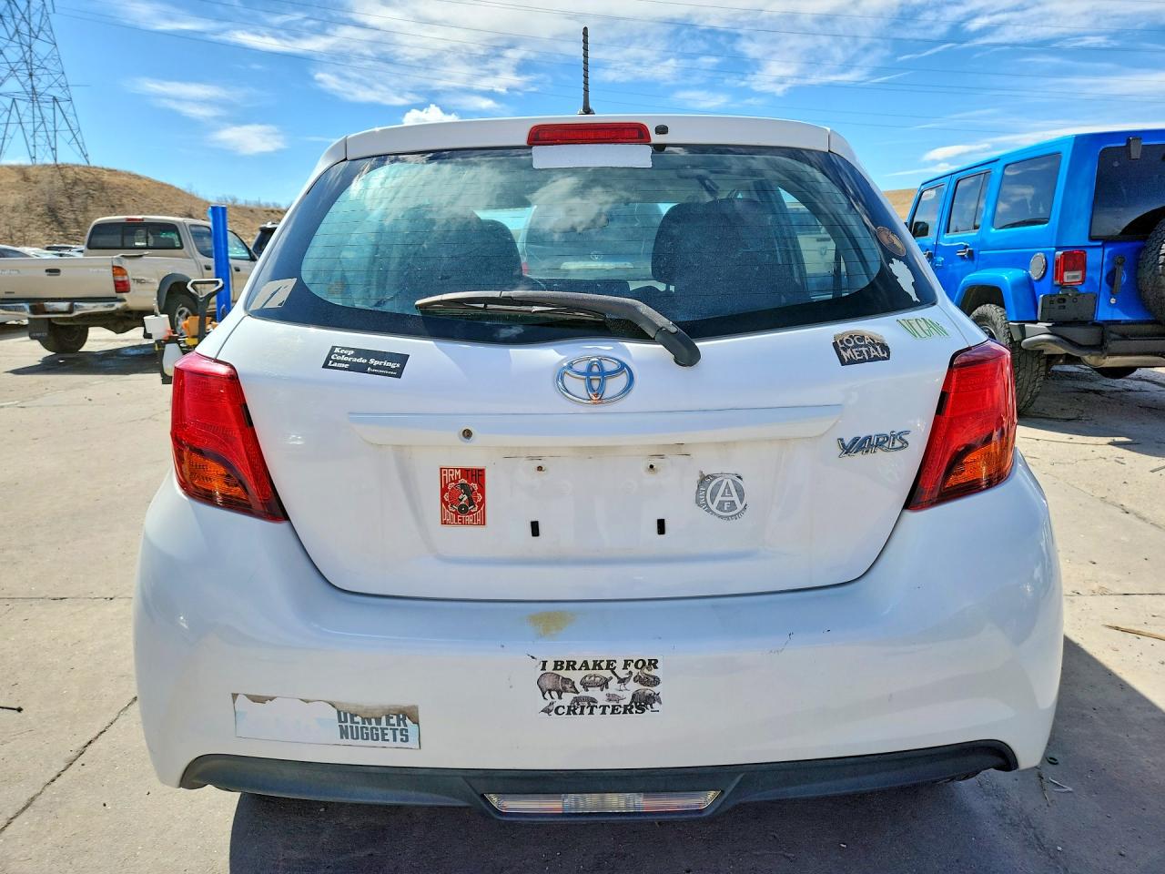 2017 TOYOTA YARIS 5-DOOR L FLEET photo 6