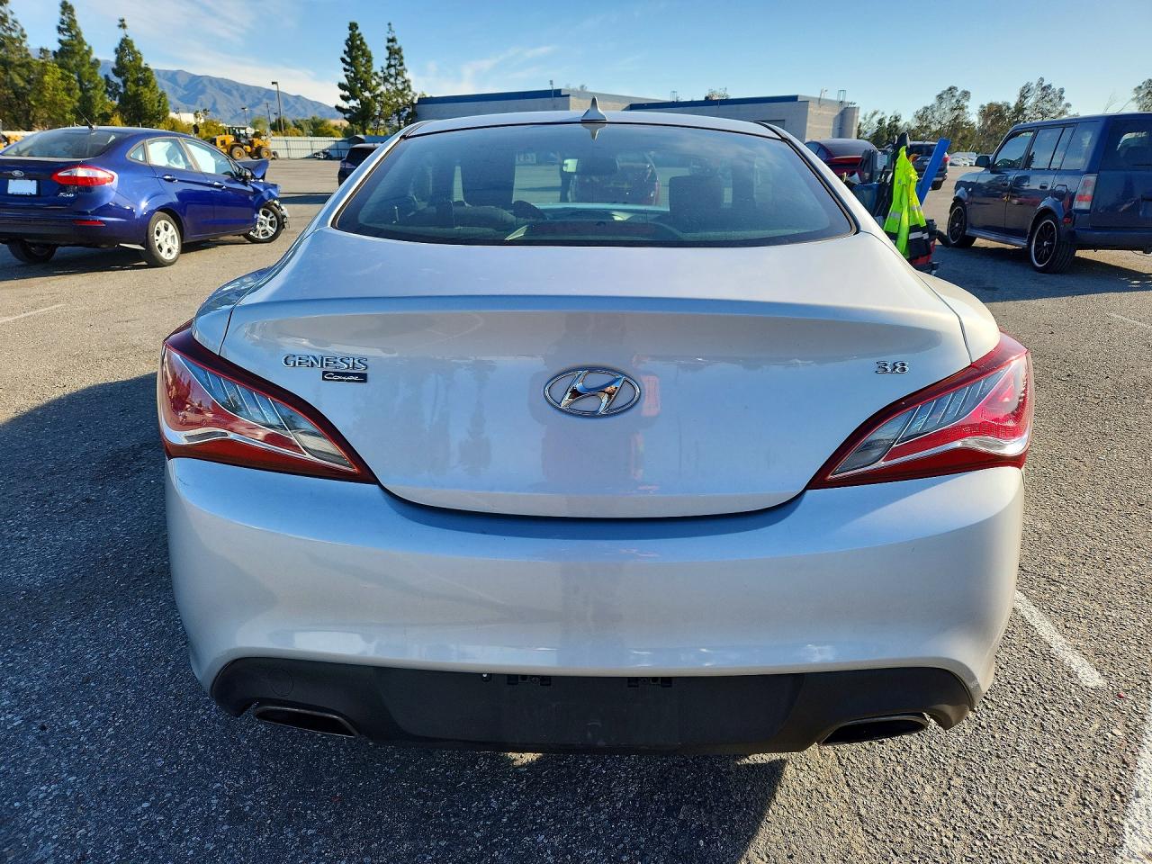 2015 HYUNDAI GENESIS COUPE 3.8 photo 11