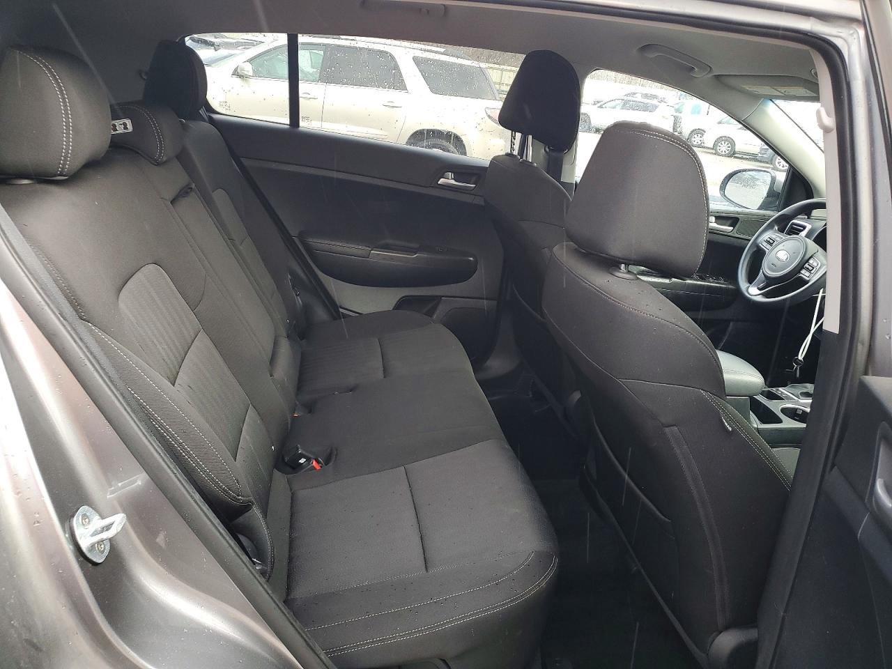 2017 KIA SPORTAGE LX photo 21