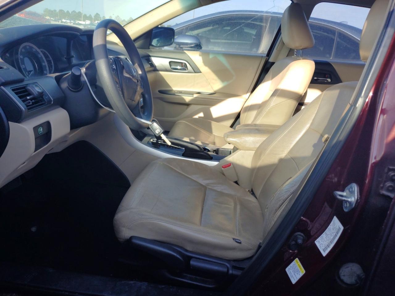 2013 HONDA ACCORD LX photo 7