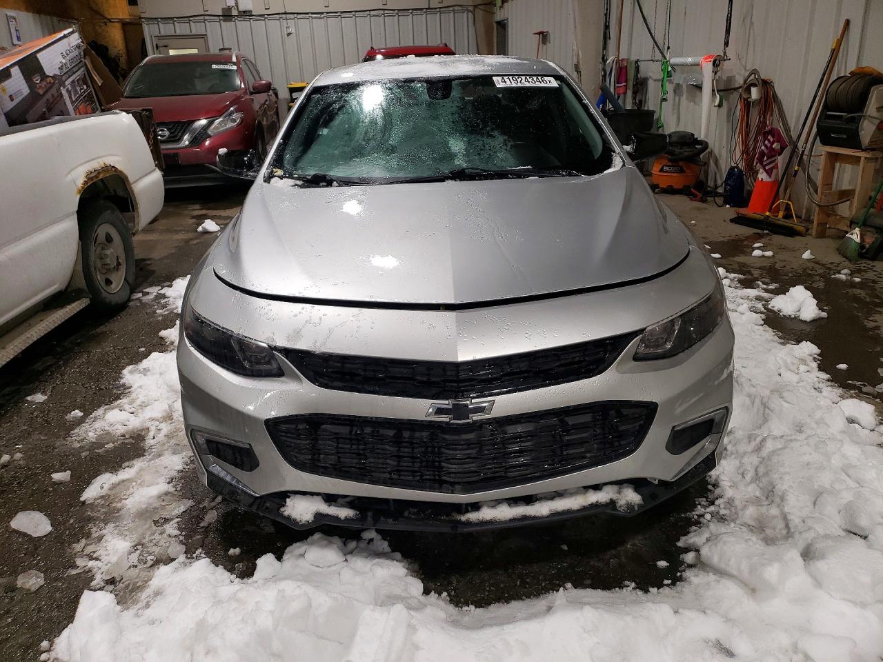 2018 CHEVROLET MALIBU LT photo 9