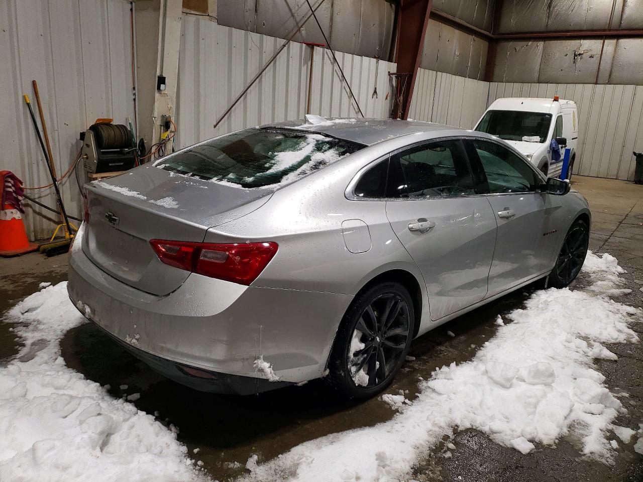 2018 CHEVROLET MALIBU LT photo 5