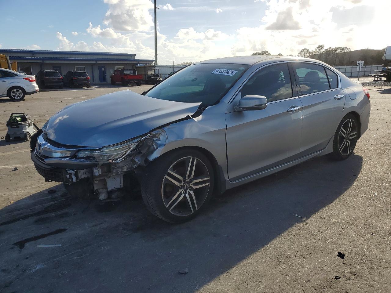 2017 HONDA ACCORD