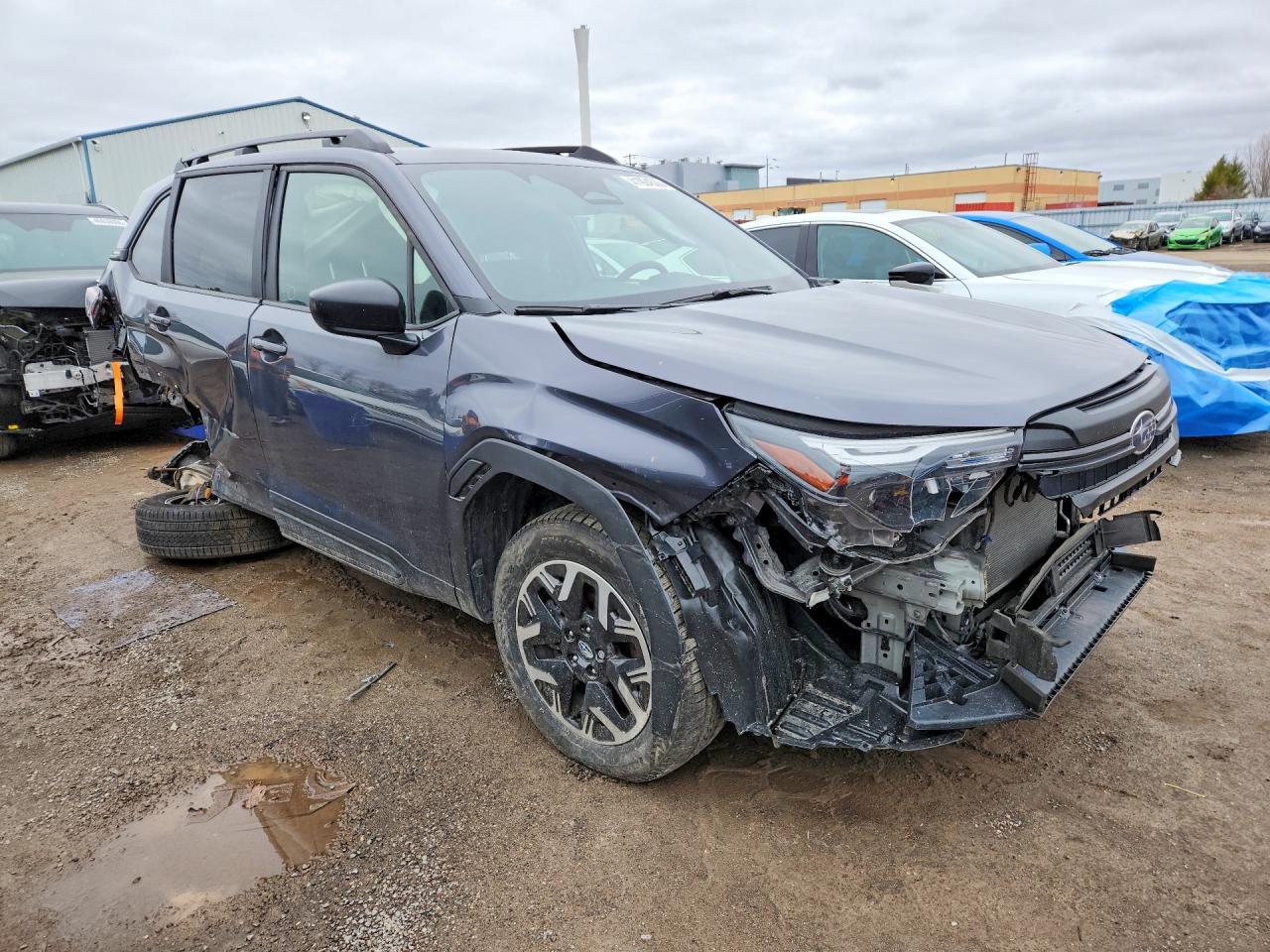 2025 SUBARU FORESTER photo 10