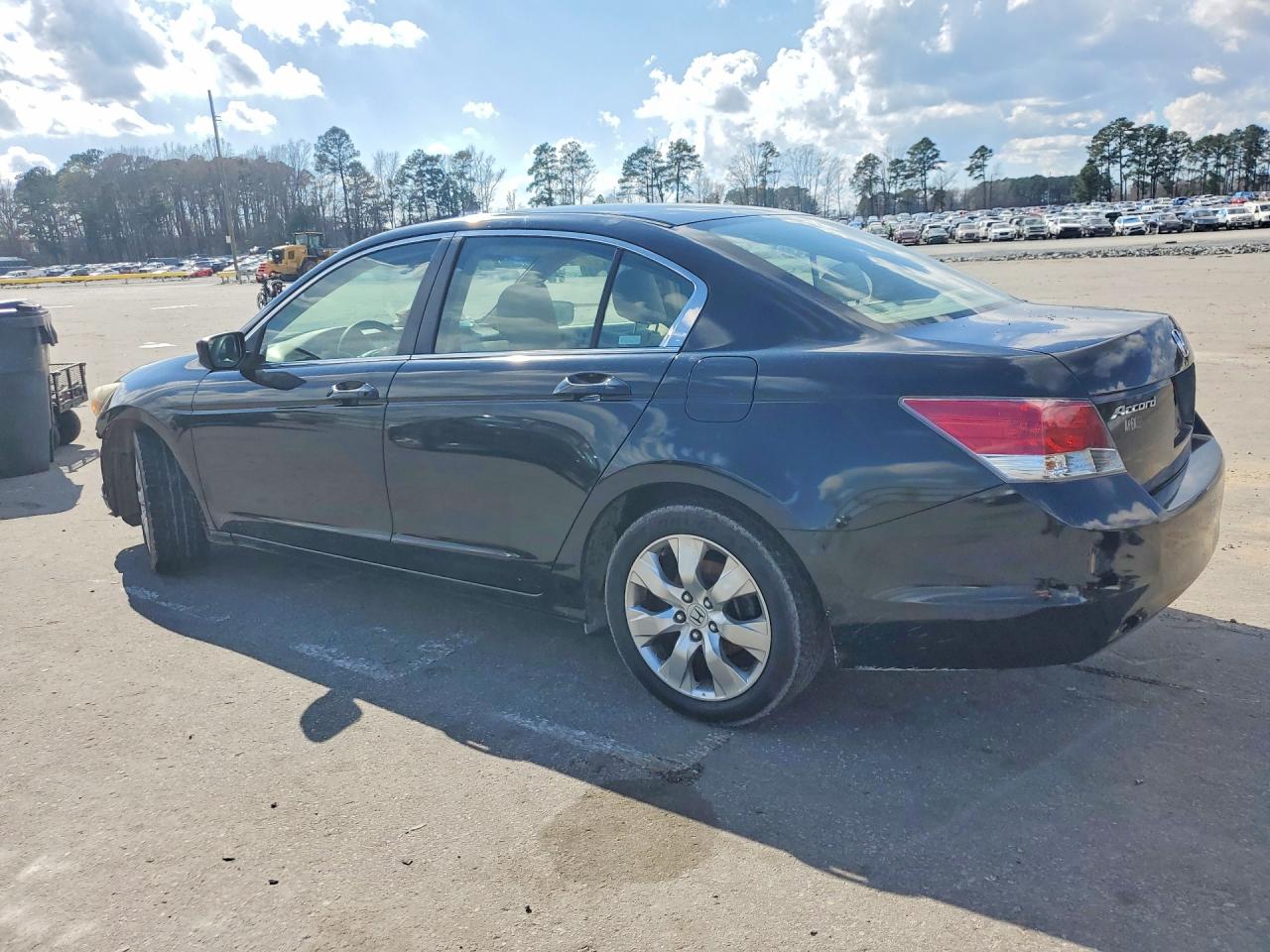 2008 HONDA ACCORD EX photo 2