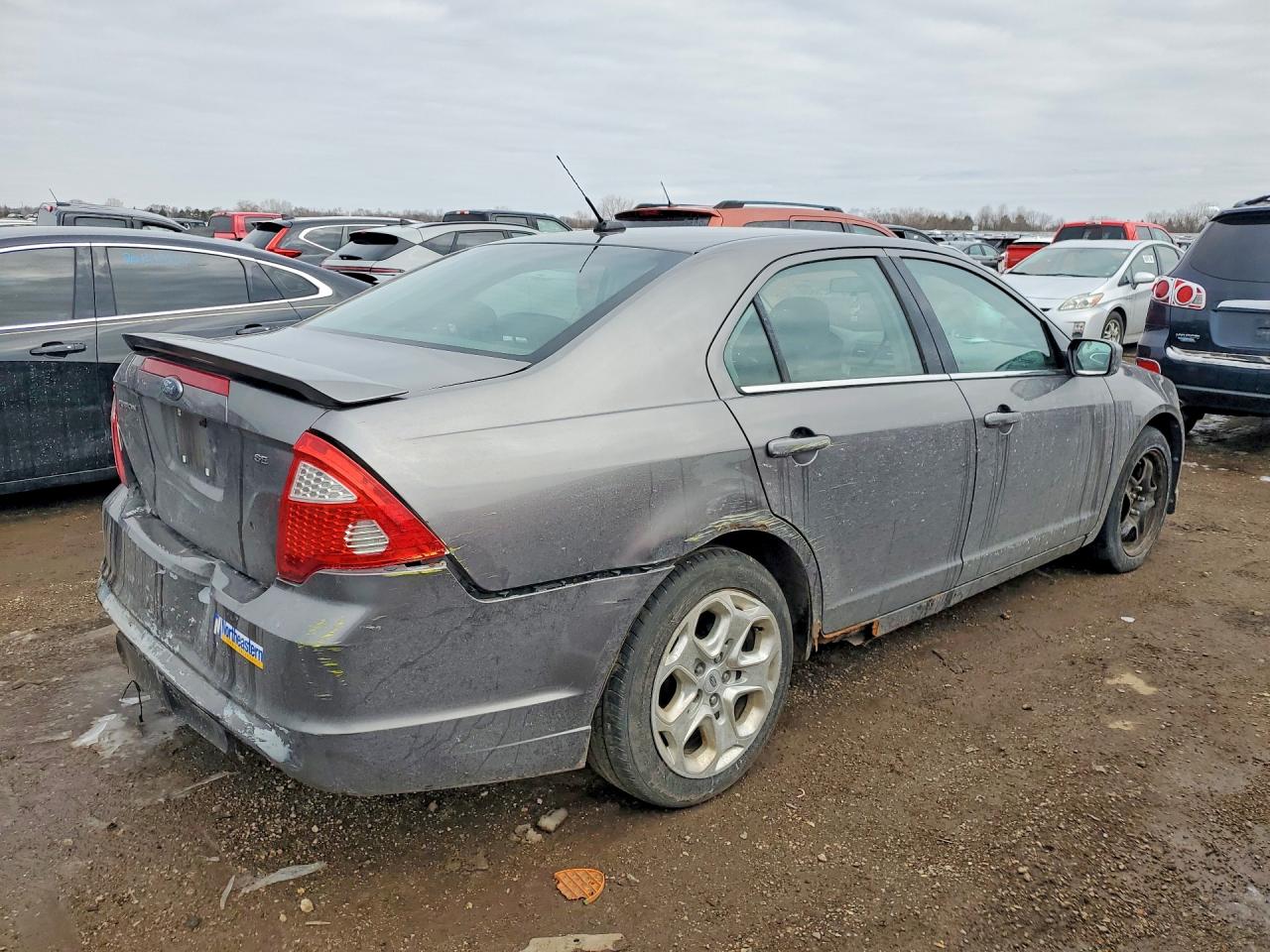 2010 FORD FUSION SE photo 7