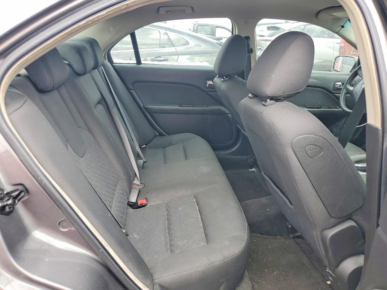 2010 FORD FUSION SE photo 28