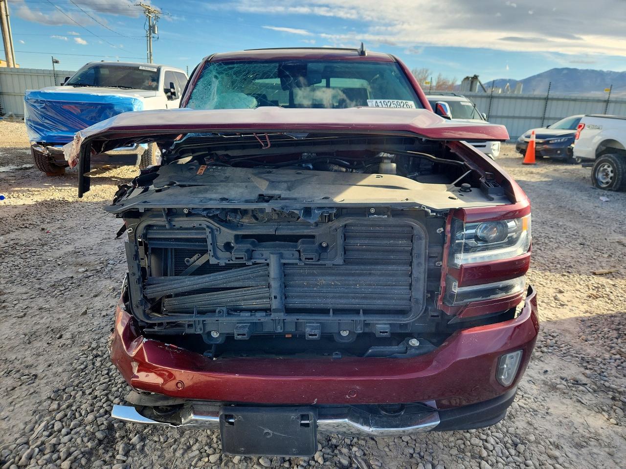 2017 CHEVROLET SILVERADO K1500 LTZ photo 5